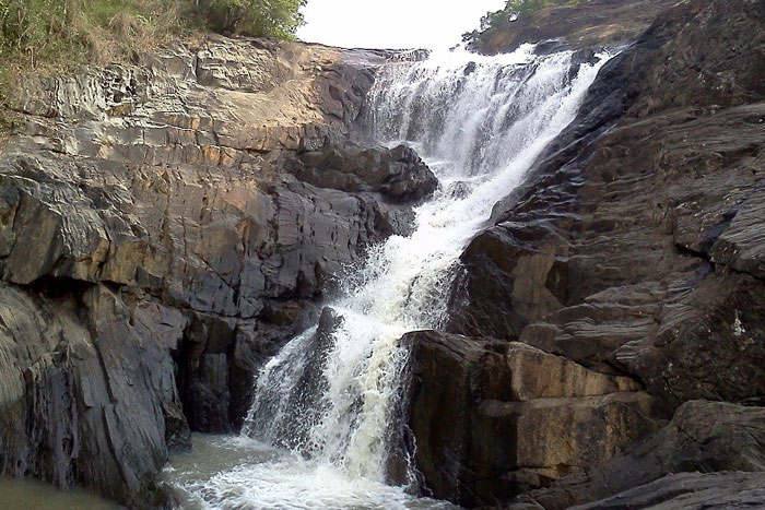 Kanthanpara Waterfalls