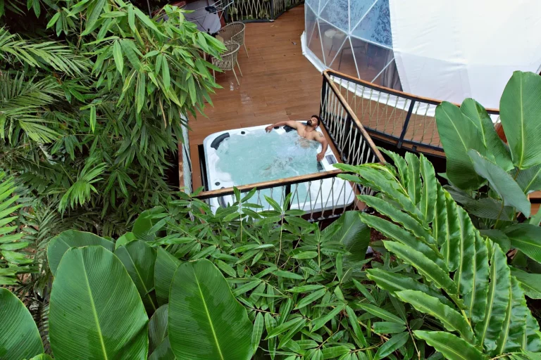 Dome jacuzzi tropical plants – Le Villagio Resort & Domes, Wayanad